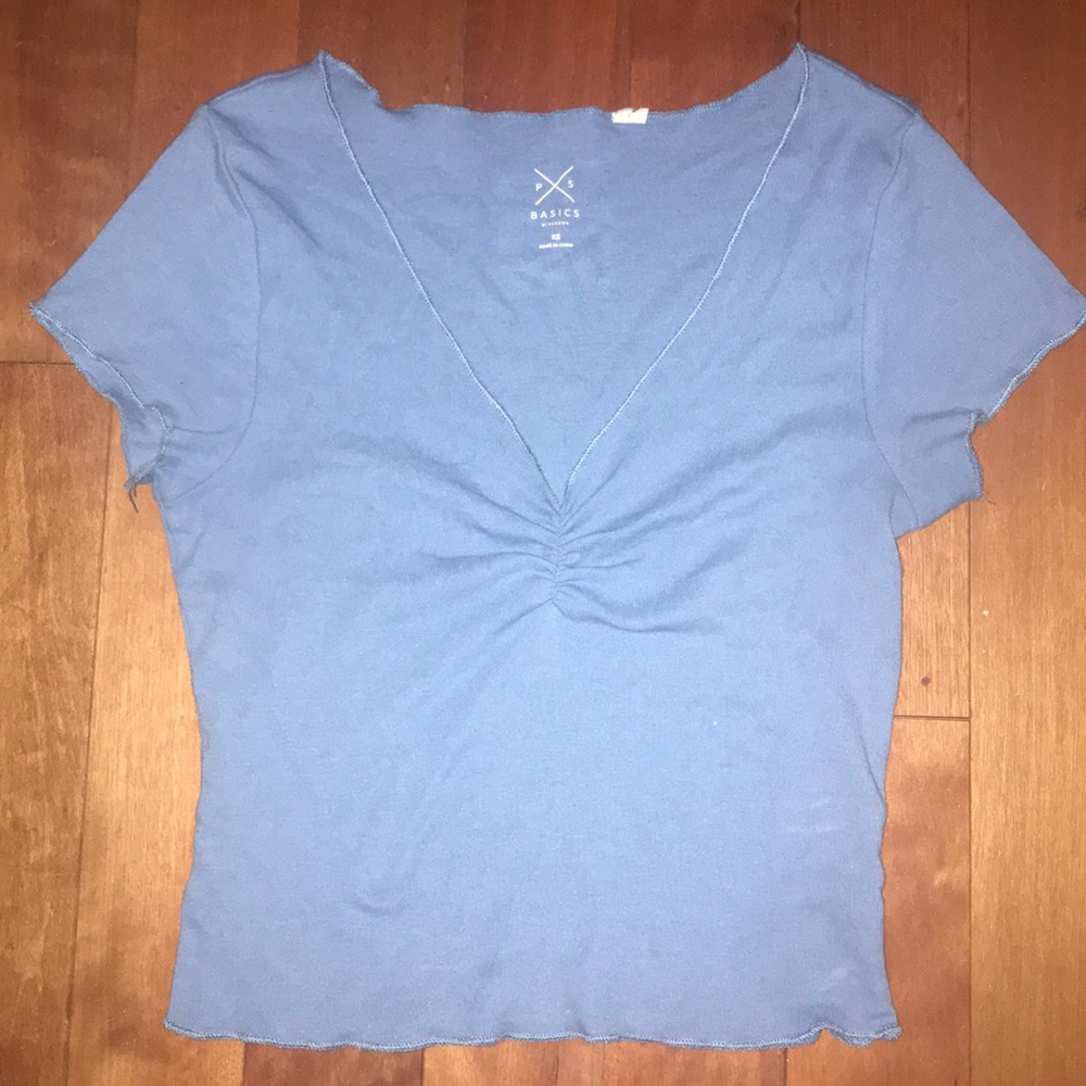 Pacsun crop top ! Brandy look alike
